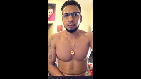 bigswoletroll online show from April 29, 9:47 am