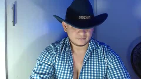MANUEL online show from May 6, 7:25 am