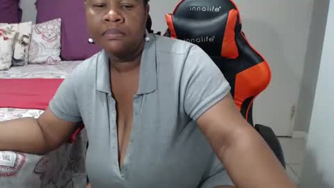 Lona online show from March 16, 4:26 am