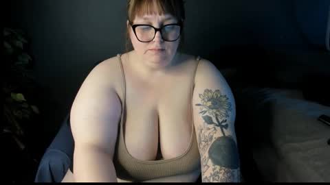 bigtittybbw online show from March 2, 6:58 pm