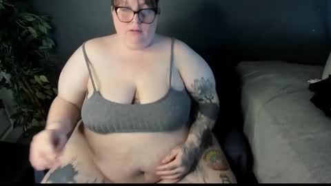 bigtittybbw online show from February 28, 6:12 pm