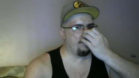 bigxcountry_39 online show from September 21, 1:42 am