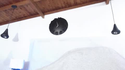 andres online show from March 1, 8:02 am