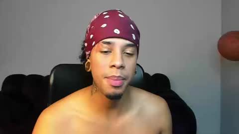 Sebas online show from September 25, 3:19 pm