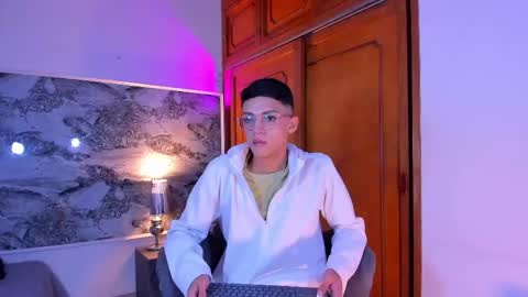 Sam online show from February 11, 11:58 am