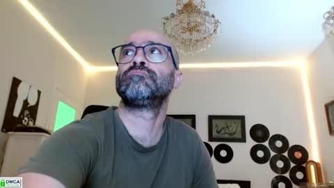 Snapshot of bilmapiedradura chatting on September 27, 12:08 am Bill online show from September 27, 12:08 am
