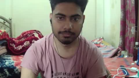 birbikrom104 online show from April 21, 4:52 am