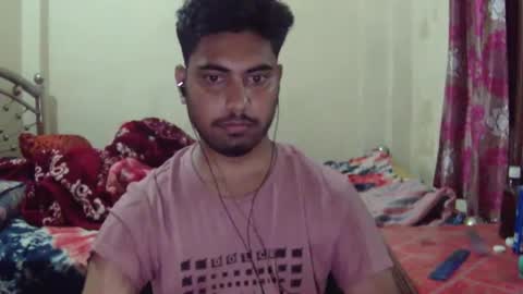 birbikrom104 online show from April 19, 6:10 pm