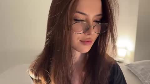 birkin_ online show from July 12, 6:33 pm