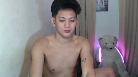 alex online show from December 20, 5:31 pm