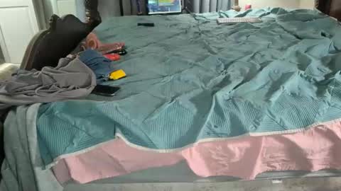 bjaybaby online show from December 18, 3:35 am