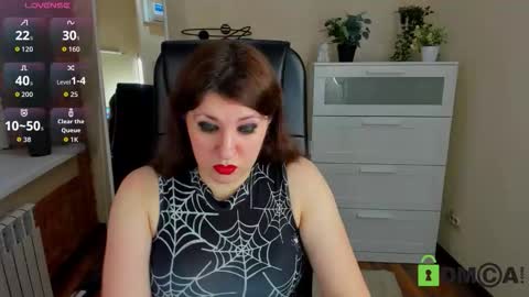 Rose online show from November 12, 3:47 pm