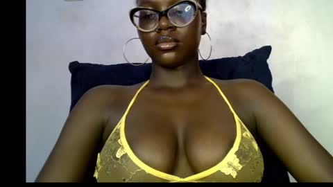 Black DIVA online show from April 14, 8:17 am