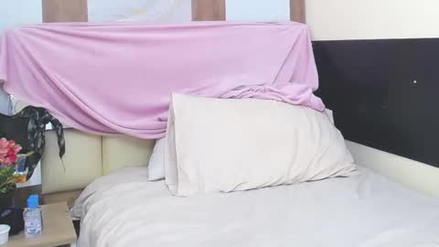 black_king_241 online show from October 12, 4:49 am