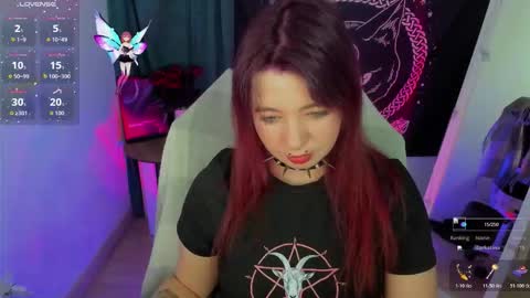  Black Kittie    Wednesday - 1300 - 1900 GMT help me get 100 thumbs up online show from November 26, 4:15 pm