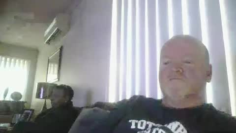 black_n_white4 online show from March 4, 8:24 am