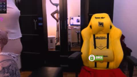 Sasha and Bella online show from September 23, 5:56 am