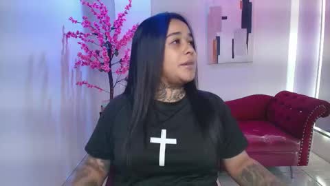 Rousse  online show from November 18, 3:31 am