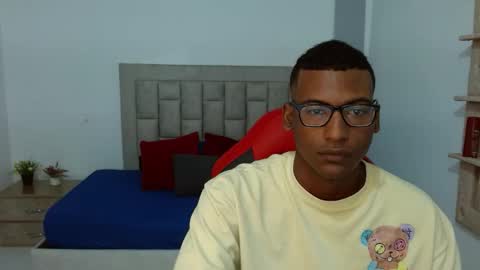 Snapshot of blackpanterhot1 chatting on October 11, 5:12 am Black panter online show from October 11, 5:12 am