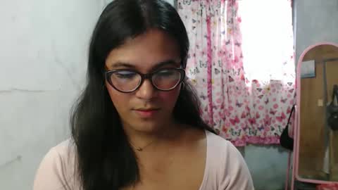 Ellez online show from February 20, 6:26 am