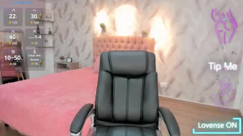 Blair  online show from October 7, 11:39 am