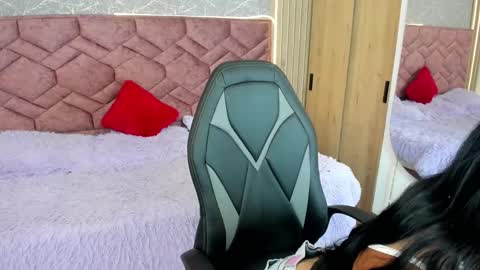 Blair  online show from March 1, 12:34 pm