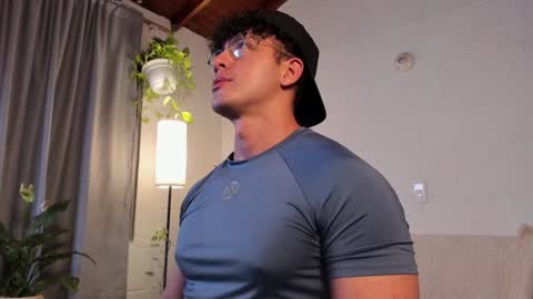 Blake Levi  Independent Model online show from February 4, 2:17 am