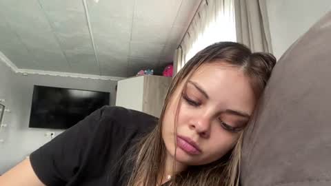 Angel online show from July 22, 9:22 am