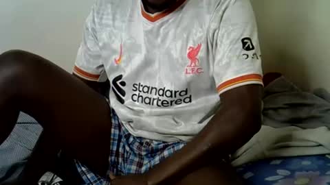 Black  brown online show from December 17, 5:25 am