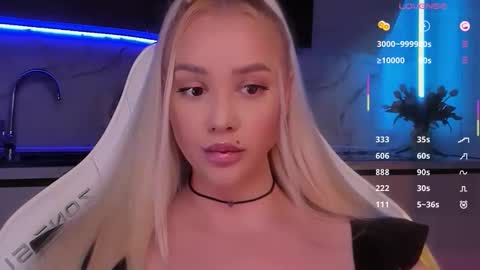 Lana online show from January 11, 4:51 am