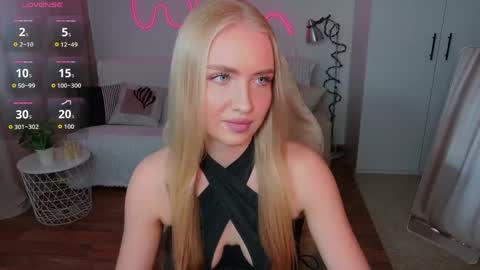 Nessa online show from April 28, 12:09 pm