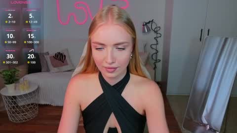 Nessa online show from May 21, 11:28 am