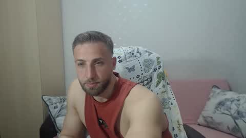 Mr Blond online show from April 8, 9:40 pm