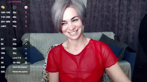 Lola online show from December 11, 8:39 pm