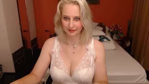 Natasha online show from August 7, 7:01 pm