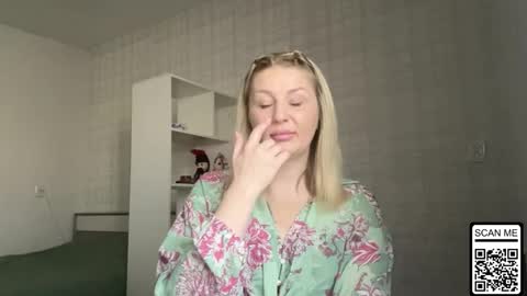 blondie_xoxoxo online show from March 9, 7:24 am