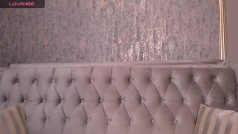 Helen online show from February 18, 3:45 pm