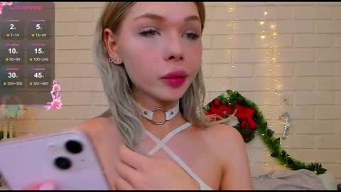 blondy_fina online show from January 8, 4:51 am