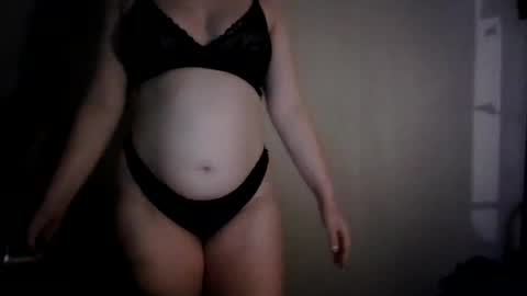 lucylove online show from July 12, 10:35 pm