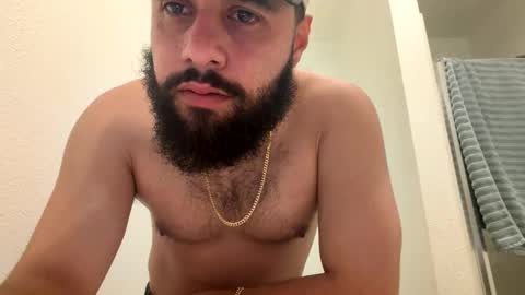 blopez19 online show from March 26, 5:57 am