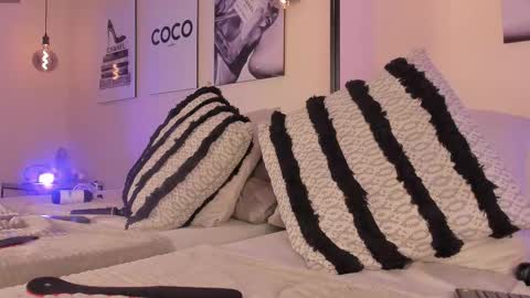 blue_anngel online show from January 8, 1:55 am