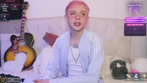 TAY   online show from March 10, 2:06 am