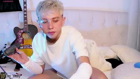 TAY   online show from February 18, 7:54 am