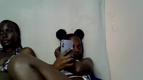 blue_savagee online show from October 14, 7:28 pm