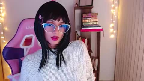 Im Abril .. Nice to meet you  thumb up me please its important  INDEPENDENT MODEL online show from January 13, 2:41 am