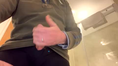 blueeyedboy021170 online show from January 9, 10:26 pm