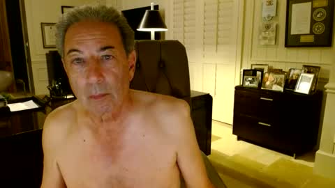 blueisles online show from June 1, 12:56 am