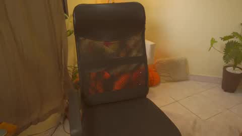 FLORAA online show from October 3, 10:01 am