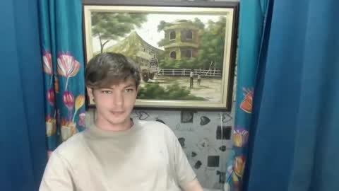 blueeyedboyisasia online show from May 19, 4:52 am
