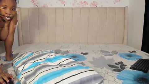 Babygirl online show from December 8, 12:30 pm